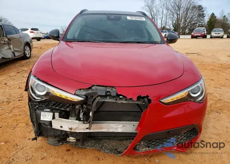 2020 Alfa Romeo Stelvio z USA, uszkodzony, nr VIN ZASPAKAN0L7C76053